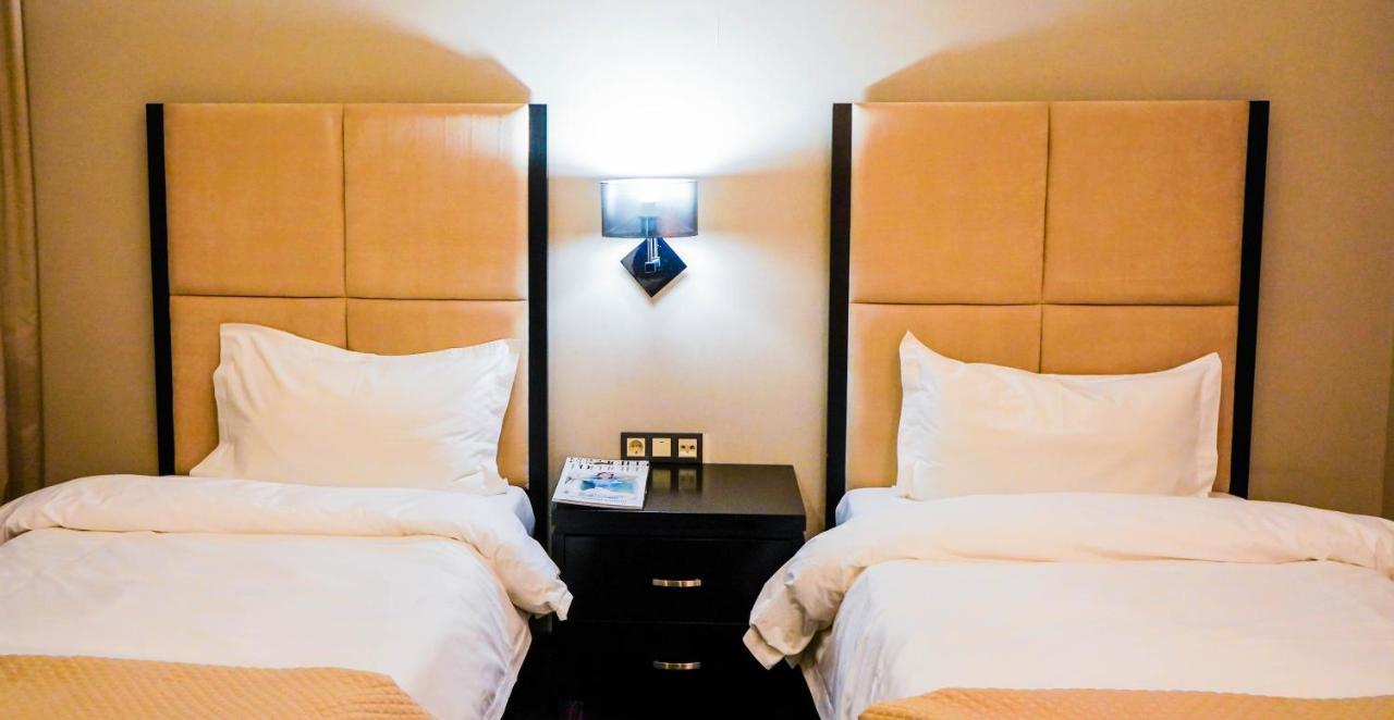 Jelsomino Boutique Hotel Astana Buitenkant foto
