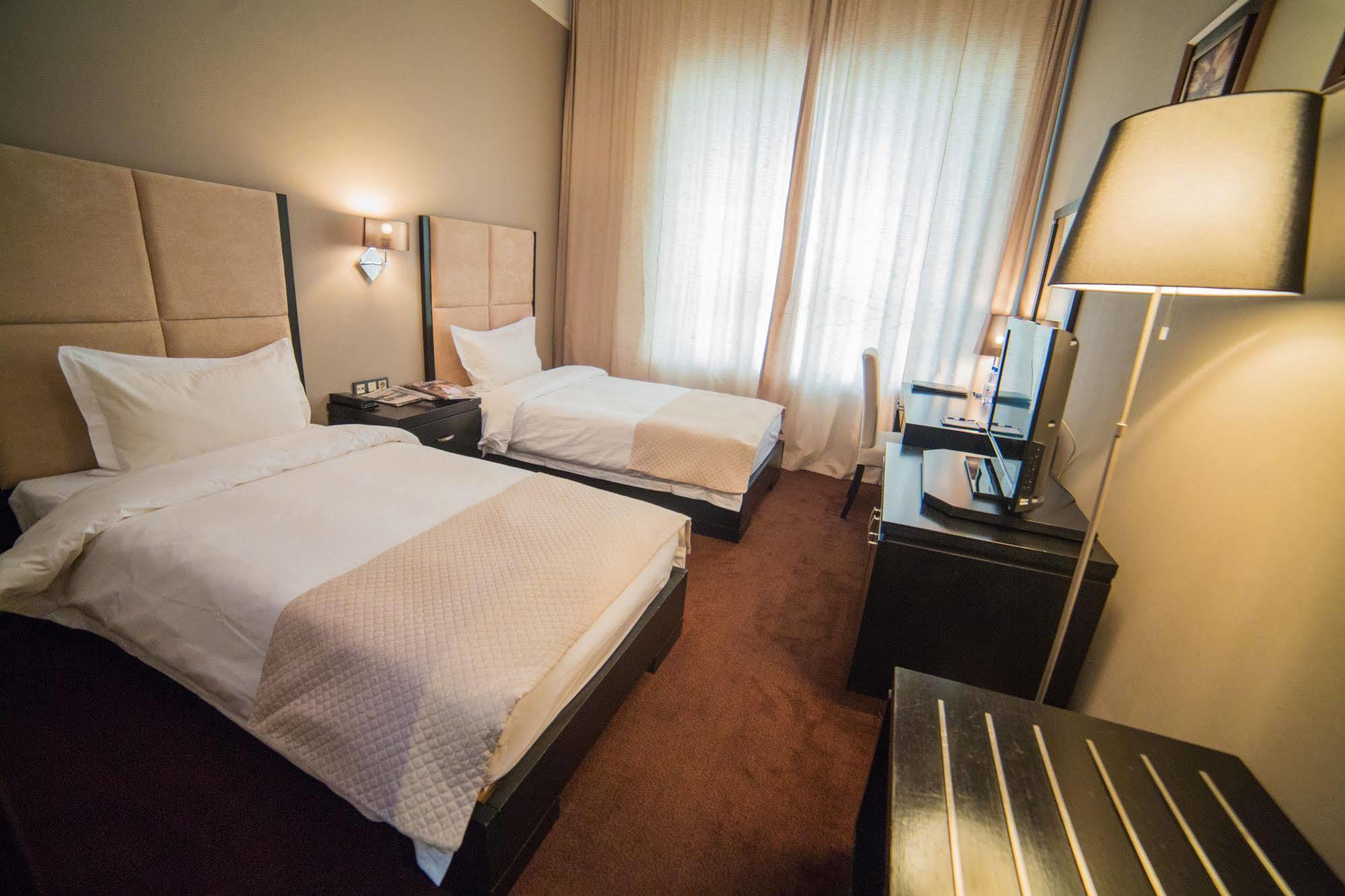 Jelsomino Boutique Hotel Astana Buitenkant foto