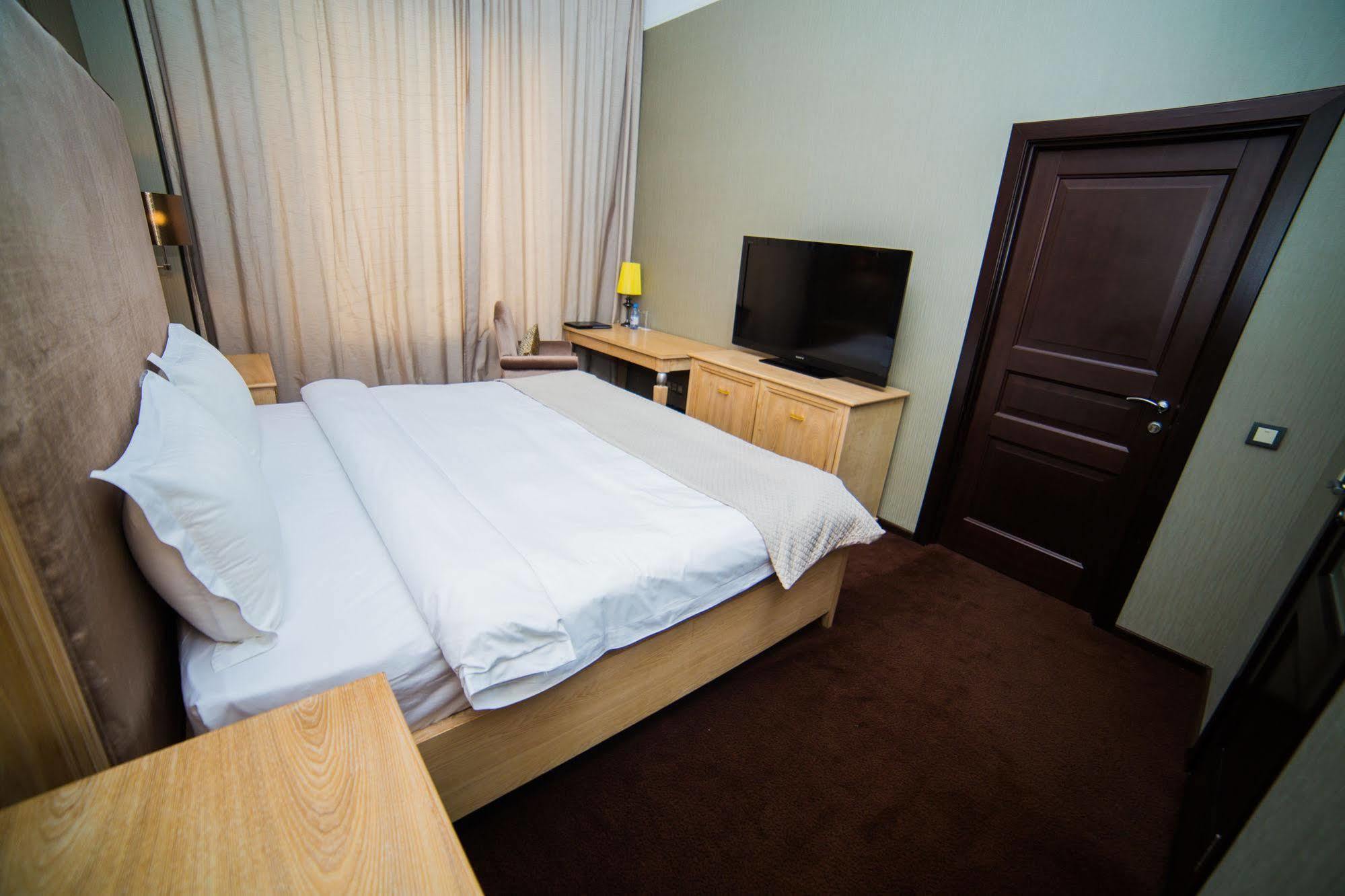 Jelsomino Boutique Hotel Astana Buitenkant foto