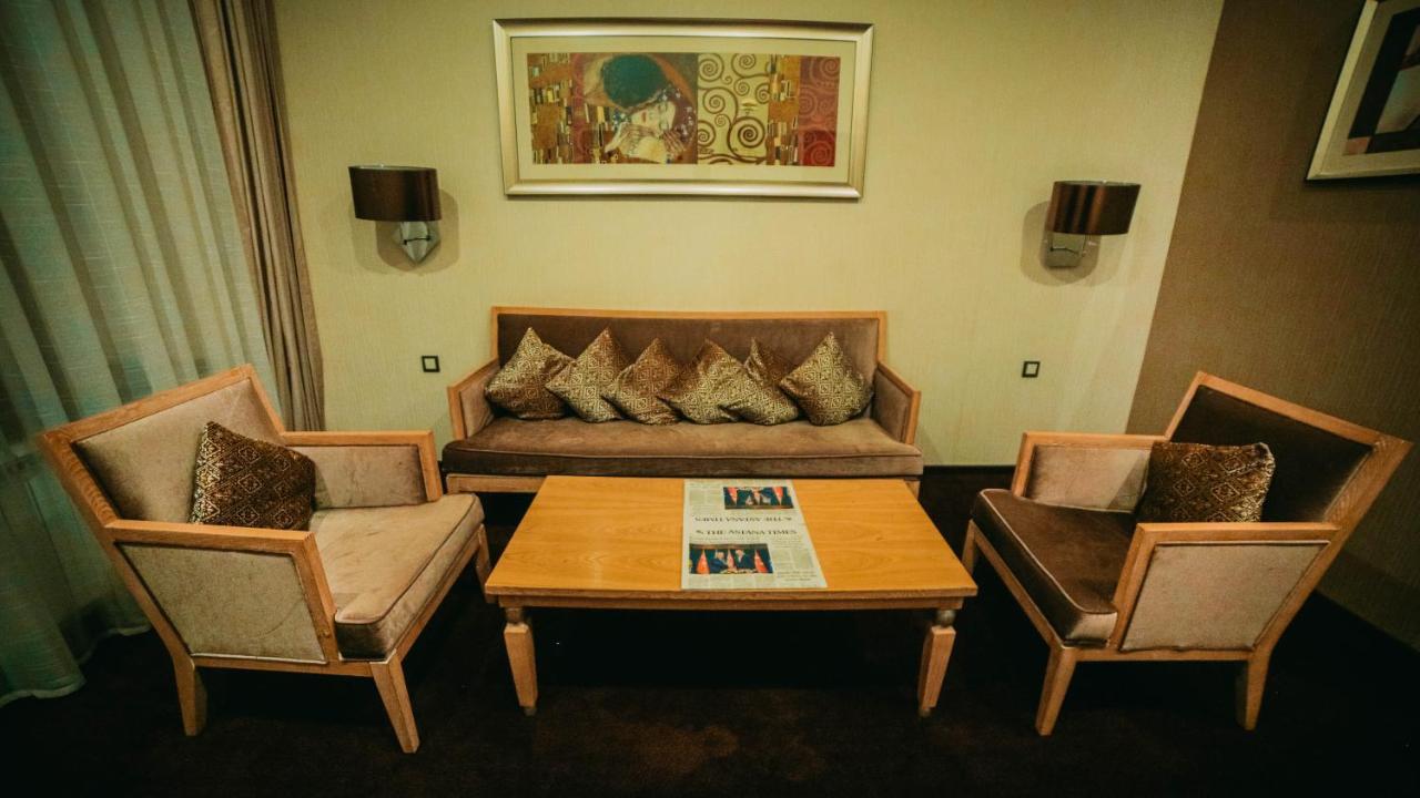 Jelsomino Boutique Hotel Astana Buitenkant foto