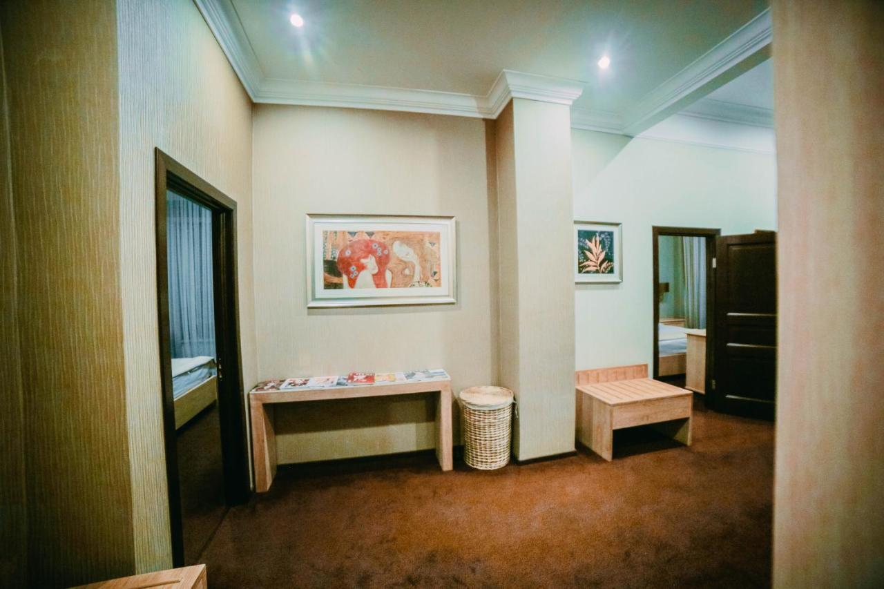 Jelsomino Boutique Hotel Astana Buitenkant foto
