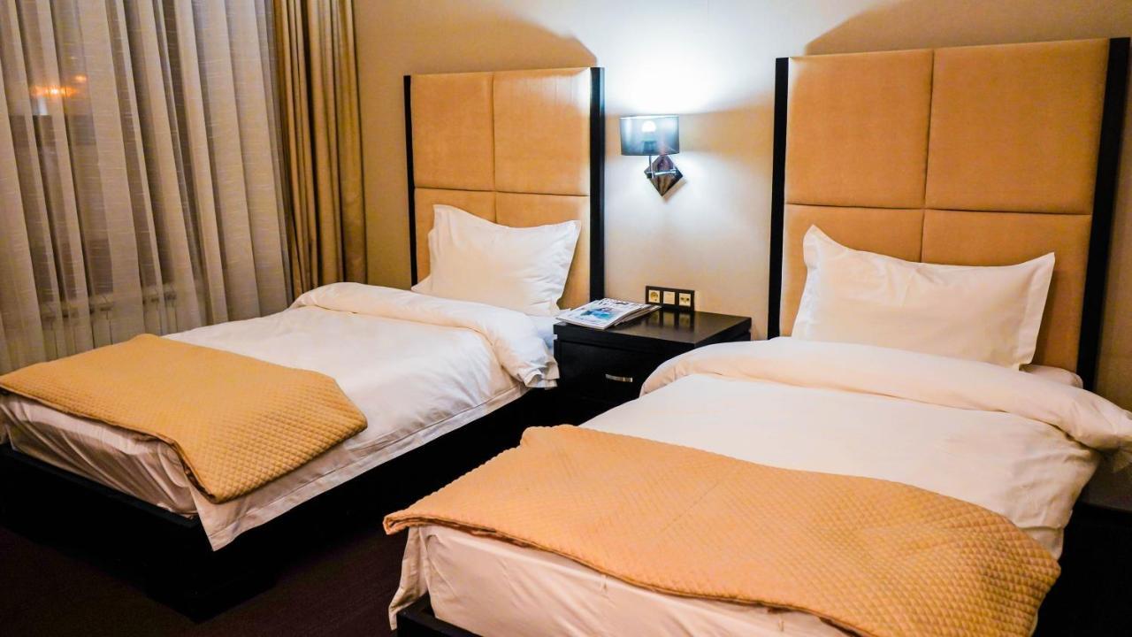 Jelsomino Boutique Hotel Astana Buitenkant foto